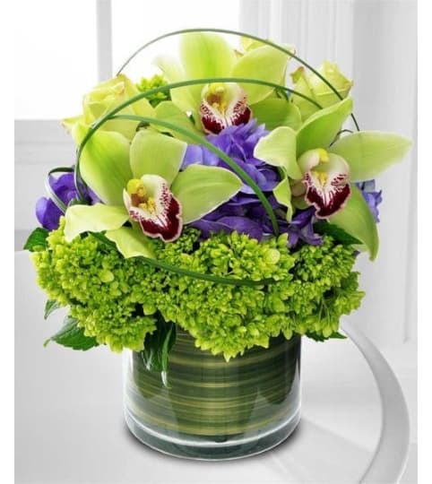 Montpellier. An arrangement by Amazing Flowers.