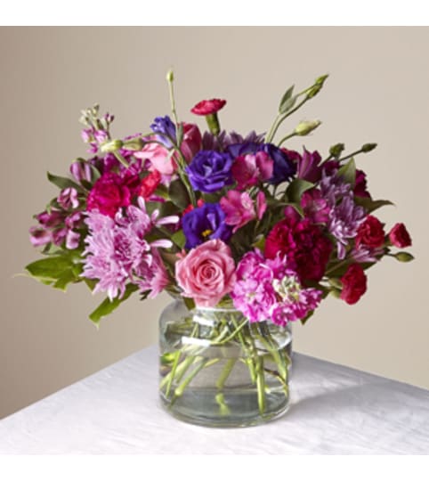 Sweet Thing Bqut. An arrangement by Petals and Co..
