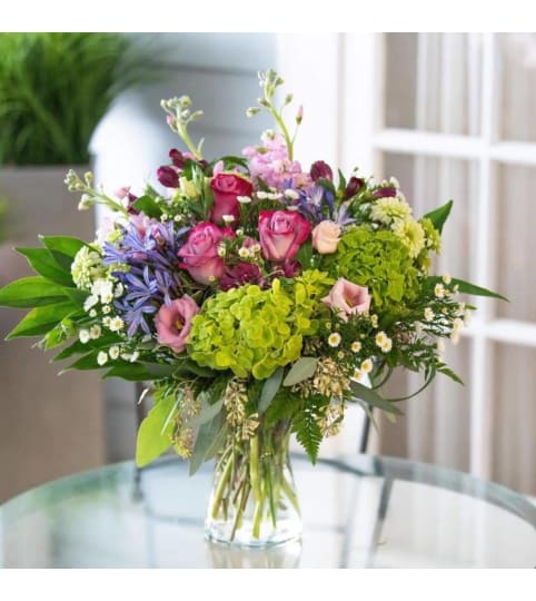 Belle Fleur. An arrangement by Loyalist Flowers.