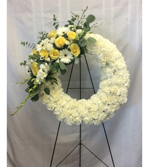 Open Wreath with Yellow and White Spray