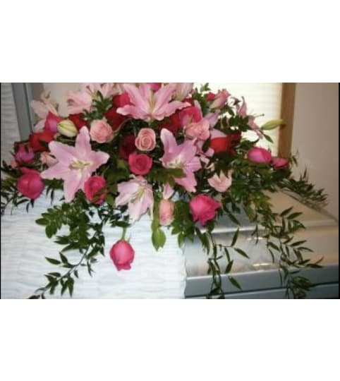 (Best Seller) Lilly and rose casket spray