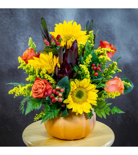 Hello Fall by Conny's Flower Shop. An arrangement by Conny's Flower Shop.