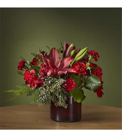 Berry Merry Bouquet by Conny's Flower Shop