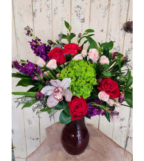 Take My Breath Away. An arrangement by Loyalist Flowers.