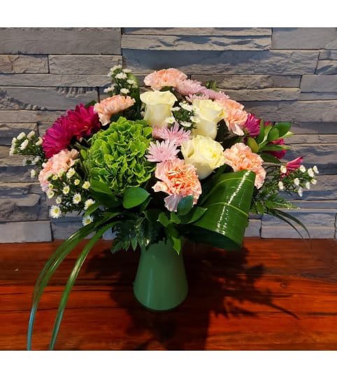 Sweet Promise. An arrangement by Loyalist Flowers.