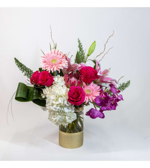 Heart of Gold. An arrangement by Donato's Floral.