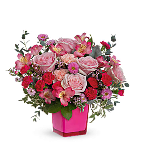 TF Rosy Moment. An arrangement by Fine's Flowers.