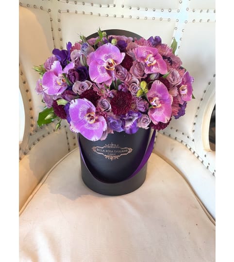 LA MORADA BOX. An arrangement by BellaRosa Gardens.
