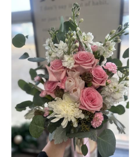 Blushing Queen Bouquet