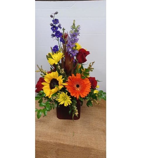 Sunny splendor. An arrangement by Zaisers Florist and Greenhouse.