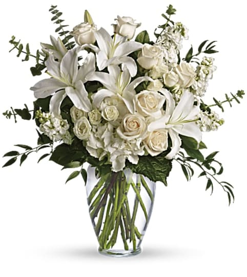 Dreams From the Heart T208-1A. An arrangement by Jennifer's Flowers and Gifts.