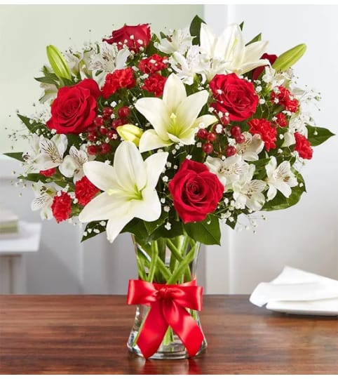 Fields of Europe Bliss. An arrangement by Palmetto Gardens Florist.