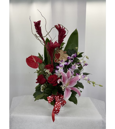 Queen of Hearts. An arrangement by Commerce Flowers.