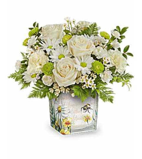 Daisy Meadow Delight. An arrangement by Flore's Shop.