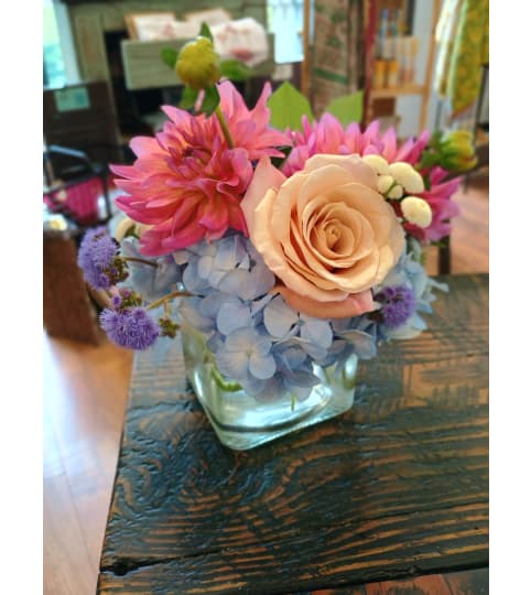 Florist Choice. An arrangement by Thurston Flowers.