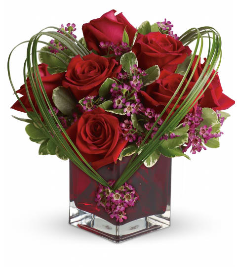 Sweet Thoughts Bouquet TEV13-7. An arrangement by Jennifer's Flowers and Gifts.