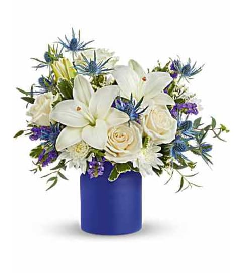 Blue Harmony Bouquet TEV75-2A. An arrangement by Jennifer's Flowers and Gifts.
