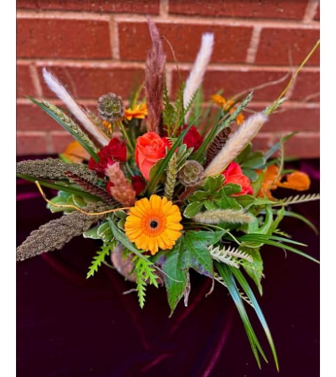 Spiced Horizen. An arrangement by Flower Snobs at Cityview.