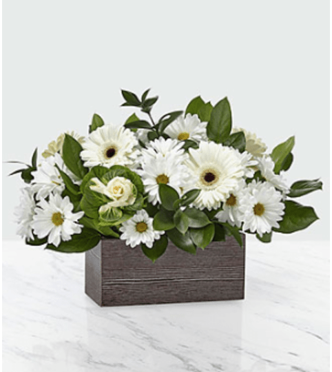 Home Sweet Home™ Bouquet. An arrangement by Country Cousins Flower Shop.