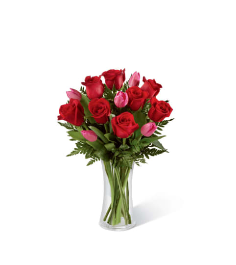 The FTD® Love Wonder™ Bouquet. An arrangement by Country Cousins Flower Shop.