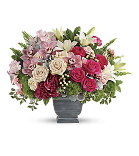 The Teleflora's Grand Beauty Bouquet