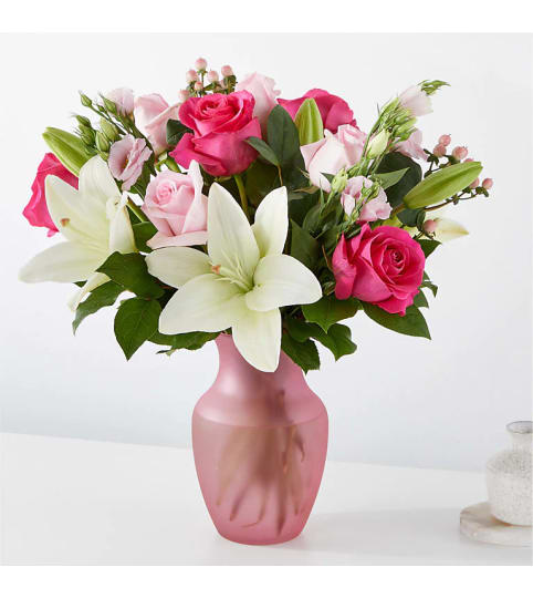 Made Me Blush Premium Bouquet by FTD. An arrangement by Country Cousins Flower Shop.