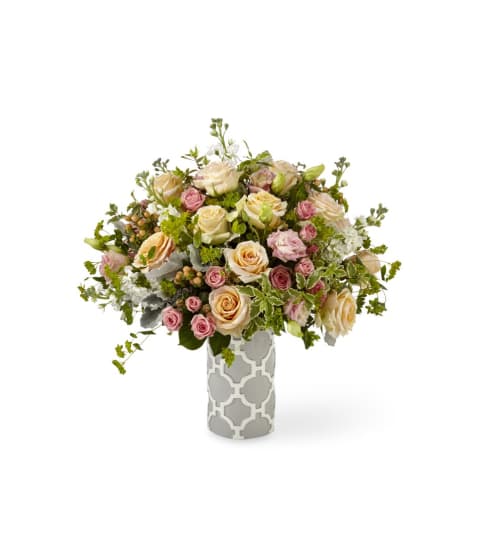 Ballad™ FTD Luxury Bouquet. An arrangement by Country Cousins Flower Shop.