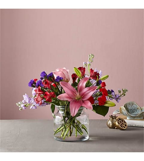 FTD Romantique Bouquet. An arrangement by Country Cousins Flower Shop.