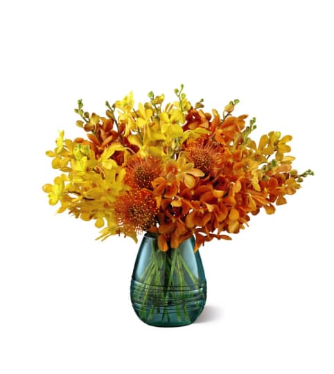 The FTD® Desert Skies™ Luxury Bouquet. An arrangement by Country Cousins Flower Shop.