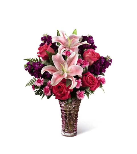 The FTD® Timeless Elegance™ Bouquet. An arrangement by Country Cousins Flower Shop.