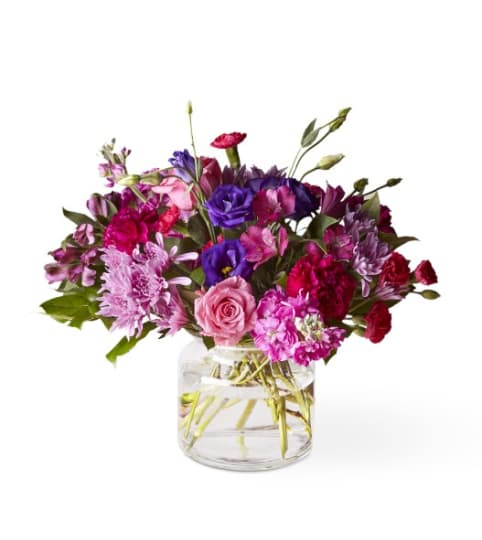 Sweet Thing Bouquet 2021. An arrangement by Country Cousins Flower Shop.