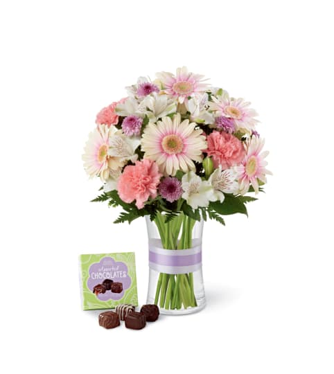 The FTD® Sweeter Than Ever™ Bouquet. An arrangement by Country Cousins Flower Shop.