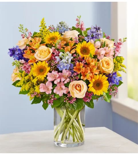 Spring Sensation™. An arrangement by Susana's Flowers.