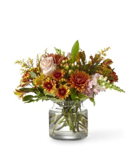 Harvest Moon Bouquet 2021. An arrangement by Country Cousins Flower Shop.