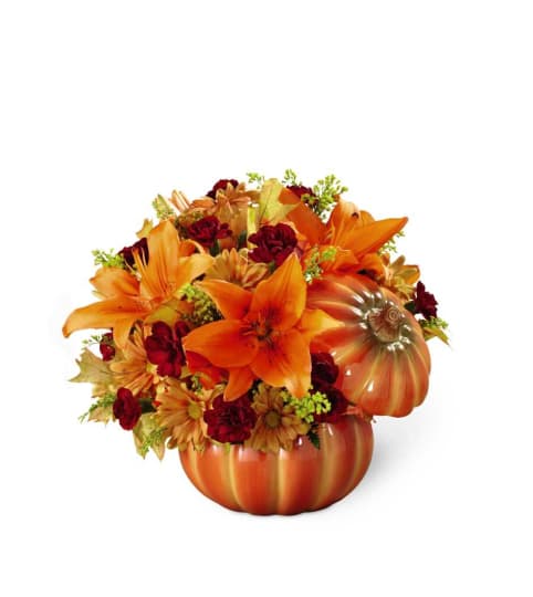 The FTD® Bountiful™ Bouquet 2016. An arrangement by Country Cousins Flower Shop.