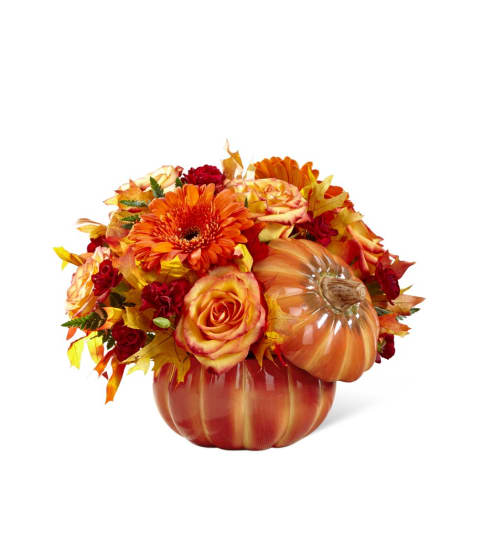The FTD® Bountiful™ Bouquet 2017. An arrangement by Country Cousins Flower Shop.