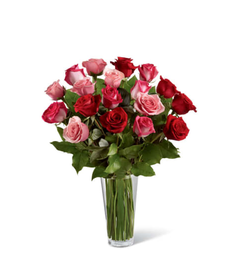 The FTD® True Romance™ Rose Bouquet. An arrangement by Country Cousins Flower Shop.