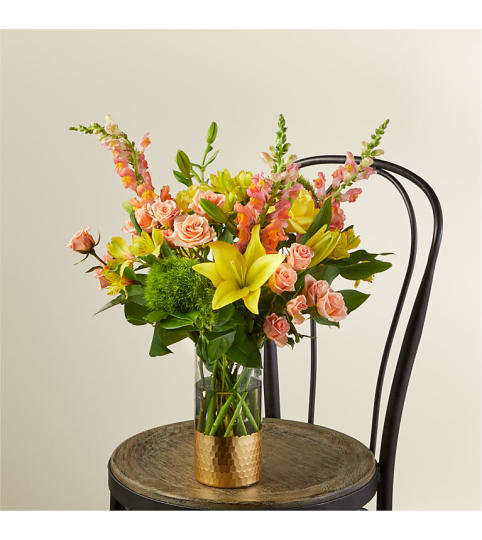 Sunbeam Bouquet by FTD. An arrangement by Country Cousins Flower Shop.