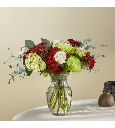 Secret Garden Bouquet. An arrangement by Country Cousins Flower Shop.