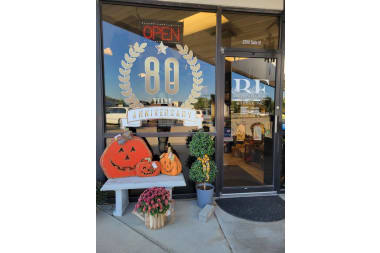 Brown Floral & Fudge florist arranging flowers