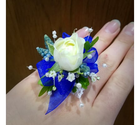 Corsage Ring
