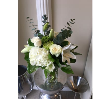 Sympathy Vase Design