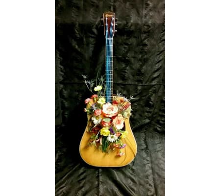 CUSTOM ARRANGEMENT IN CLIENTS CONTAINER