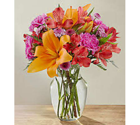 The FTD® Light of My Life™ Bouquet