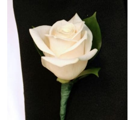WHITE ROSE BOUTONNIERE FOR LAPEL
