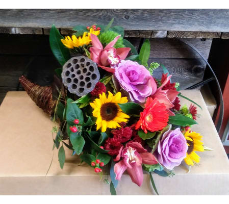 Plentiful Autumn Cornucopia