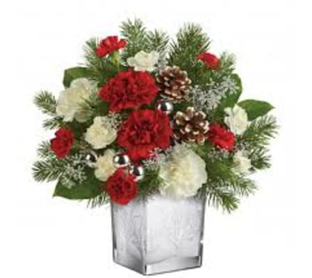 TELEFLORA Woodland Winter Bouquet