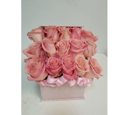 15 Pink Rose Box