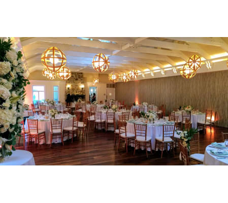 UPSCALE ORGANIC CENTERPIECES