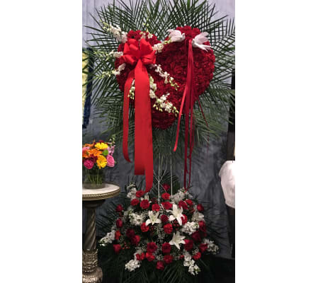 Heart Top & Bottom Red With White Dendrobium Break
